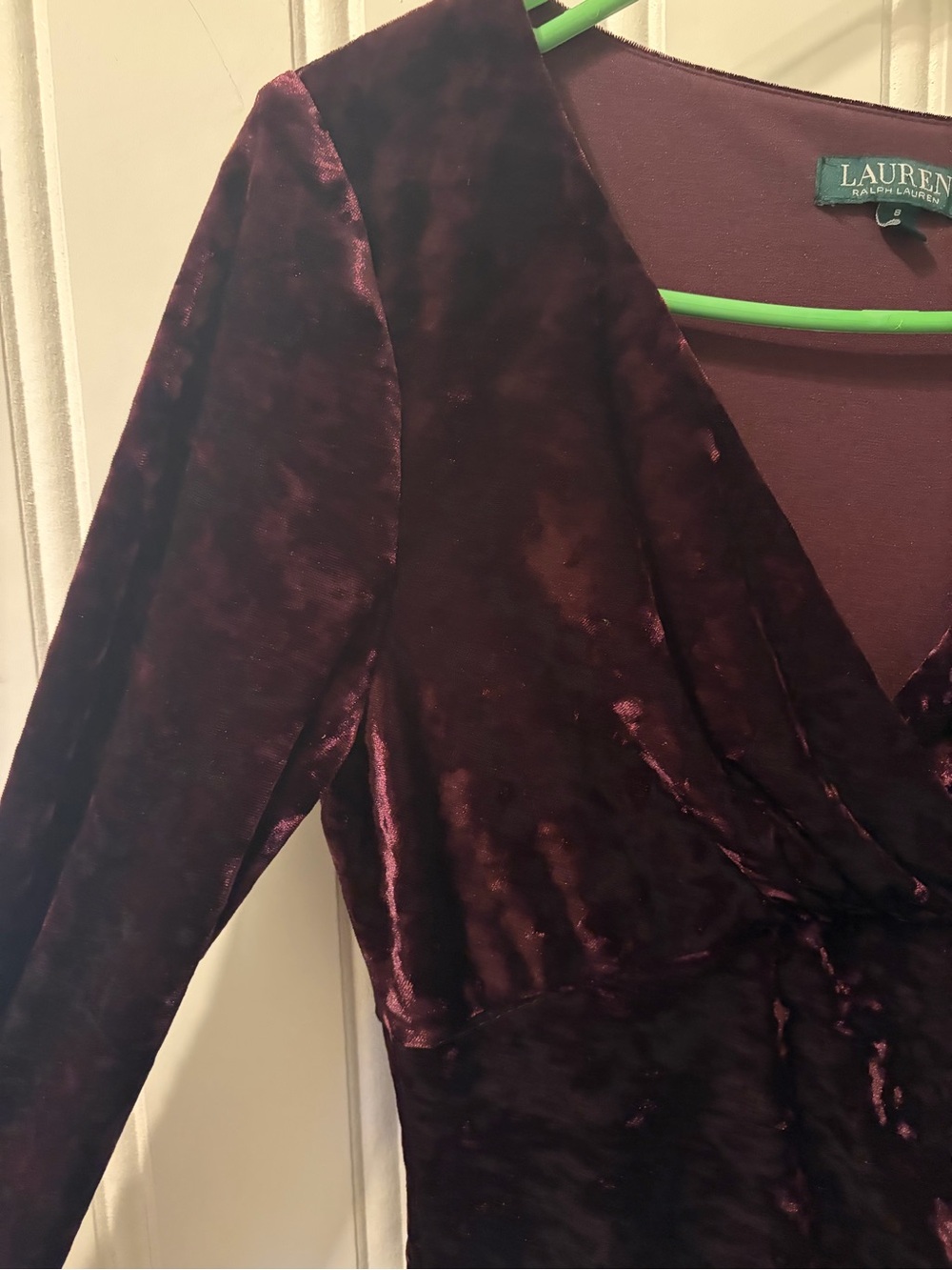 Lauren Ralph Lauren Plum Crushed Velvet Ruched Bell Sleeve Dress 8 - Picture 3 of 11